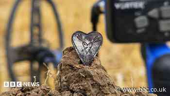 Royalist 17th Century locket declared treasure