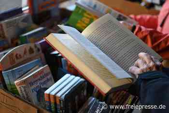 Flohmarkt in Annaberg-Buchholz: Bibliothek verkauft Bücher