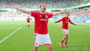 Nürnberg gibt erstmals Punkte ab: 0:3, 3:3, 3:4, 4:4: Aufsteiger Cottbus fügt Topfavorit Wolfsburg fiese Blamage zu