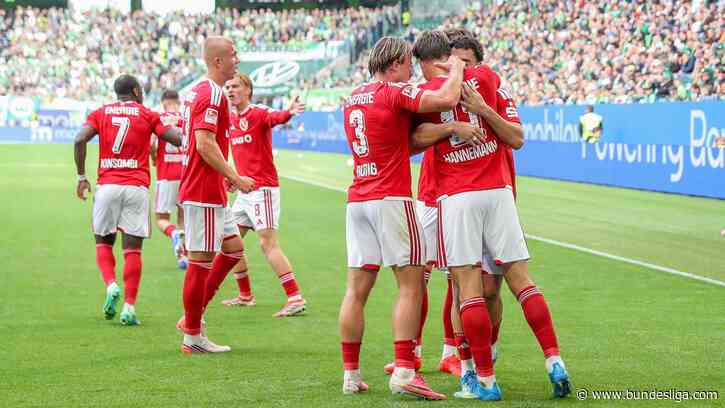 Nach 0:3-Rückstand: Cottbus holt Punkt in Wolfsburg
