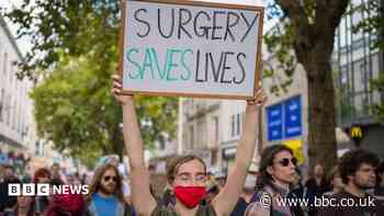 Transgender surgery halted over concerns patients were not properly assessed