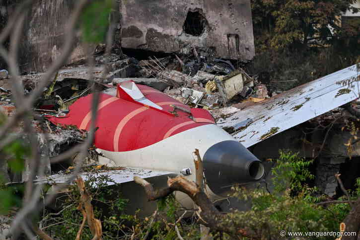 Military aircraft crashes during airshow