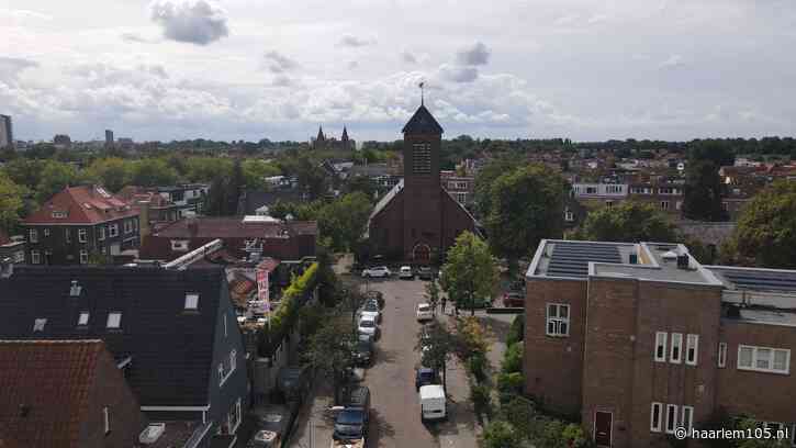 Theater Verhalenhuis in Haarlem-Noord bestaat tien jaar: ‘Imposante kerkzaal bracht uitdagingen met zich mee’