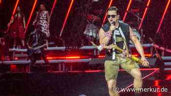 „F*ck Andreas Gabalier“: Rapperin feuert auf Festival-Bühne deutlich gegen Volks-Rock‘n‘Roller