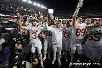 Texas, Texas State meet for first time since 1930