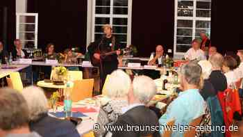 Bingo, Pub-Quiz und Axel Bosse: Demokratie kann in Braunschweig ganz schön bunt sein