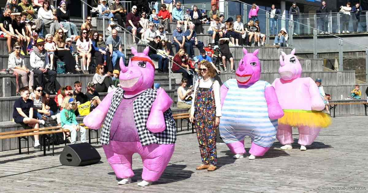 In pictures: Freedom Festival in full swing in Hull City Centre