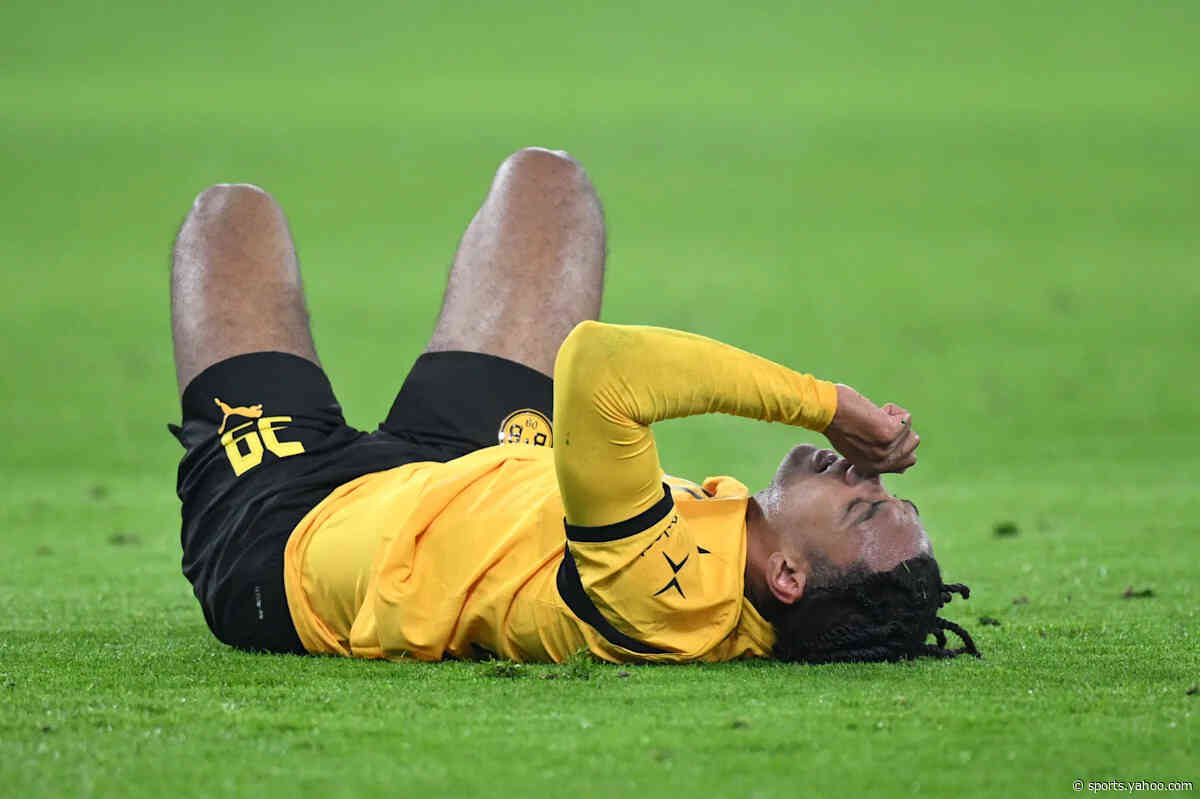 👀 After just 32 minutes: BVB wonderkid goes off injured