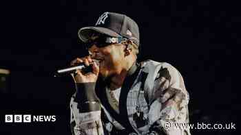 Lauryn Hill, Wyclef and Giggs among surprise guests at Jay-Z's long-awaited UK show