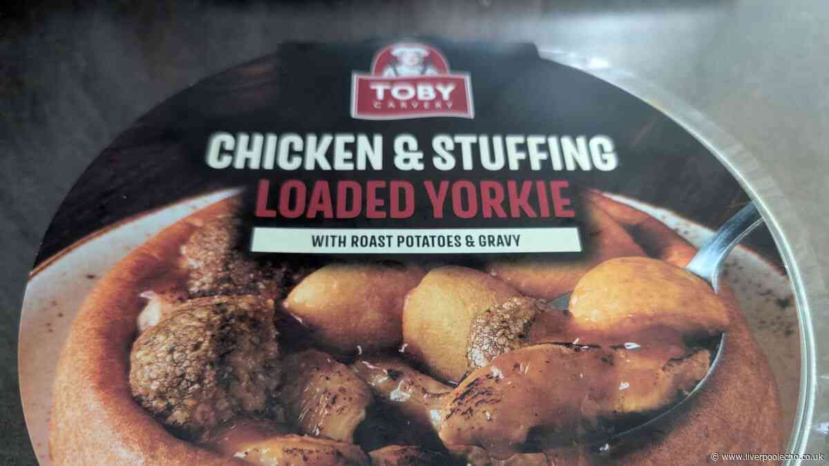 I tried Iceland's new Toby Carvery meals and one thing was wrong right away