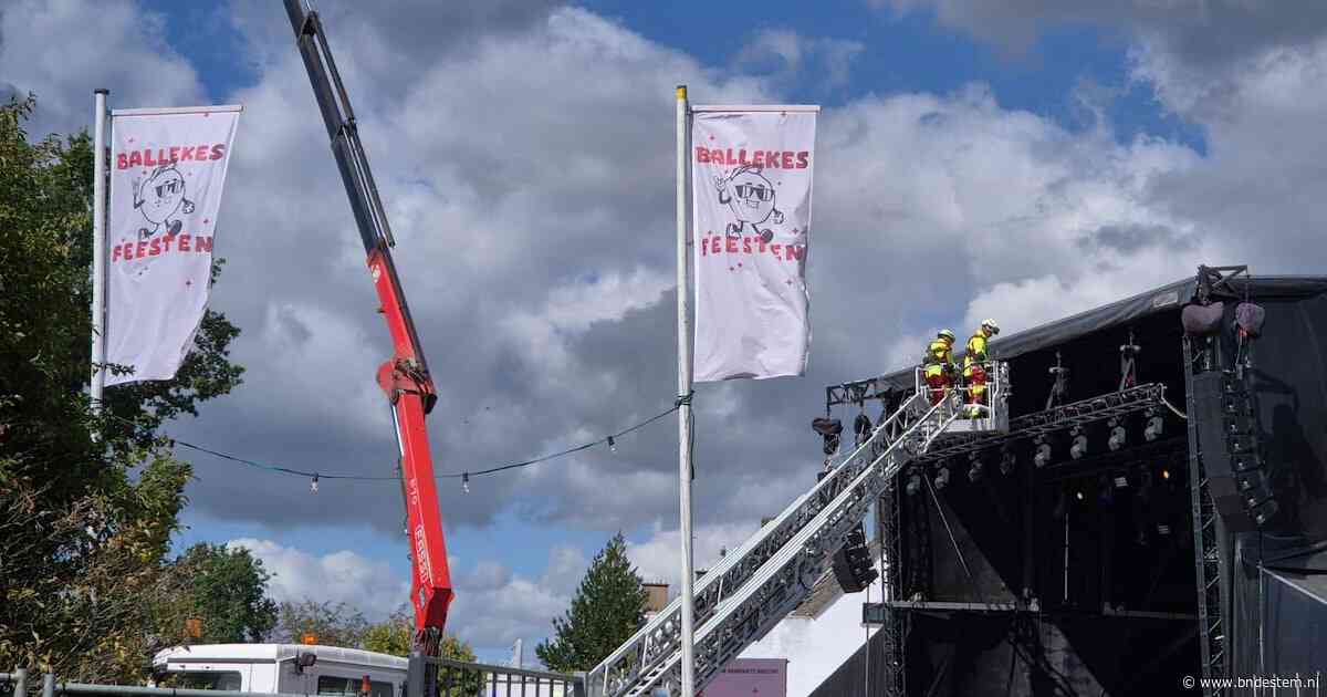 Spandoek met buis valt op podium: drie meisjes (7 en 8 jaar) gewond in Sint-Job-in-’t-Goor