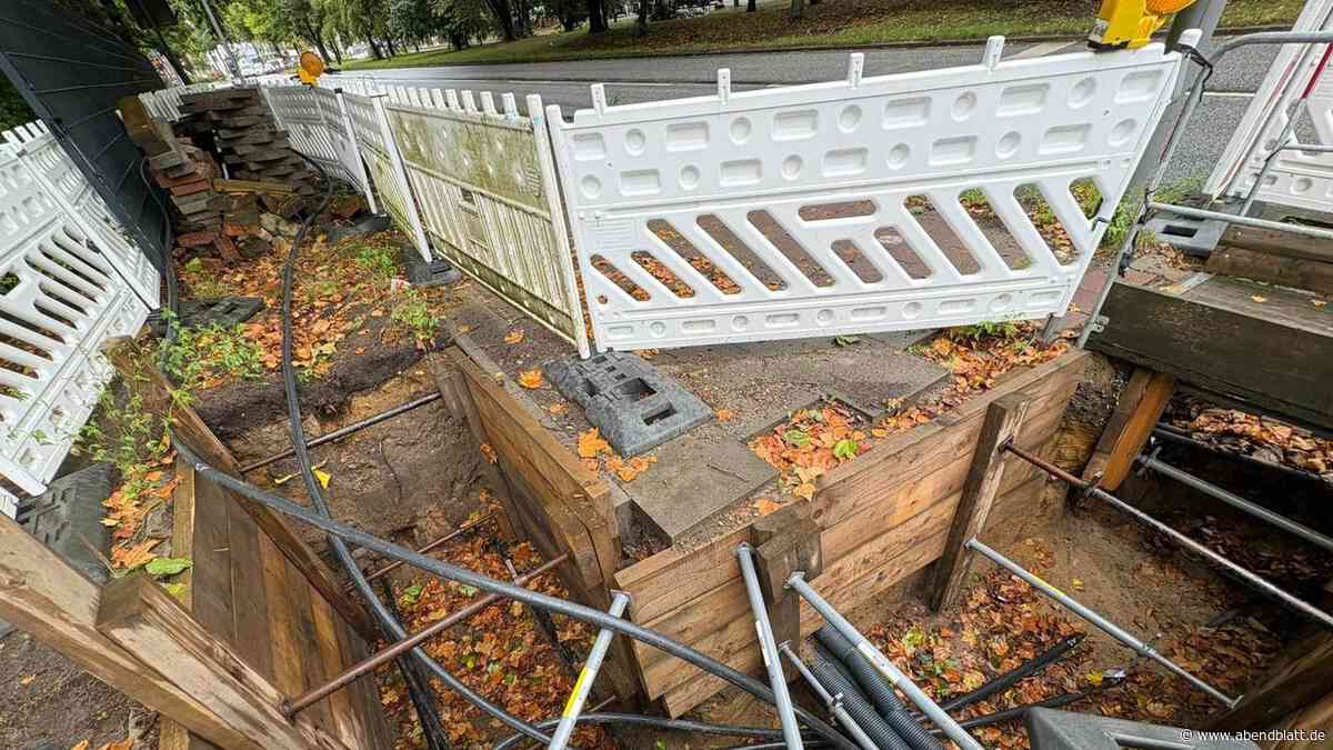 Dauerbaustelle neben der Feuerwache Wandsbek: Warum seit Monaten nichts passiert