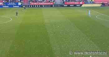 LIVE | Het veld ligt vol gouden confetti, maar er wordt gevoetbald tussen FC Utrecht en Go Ahead Eagles