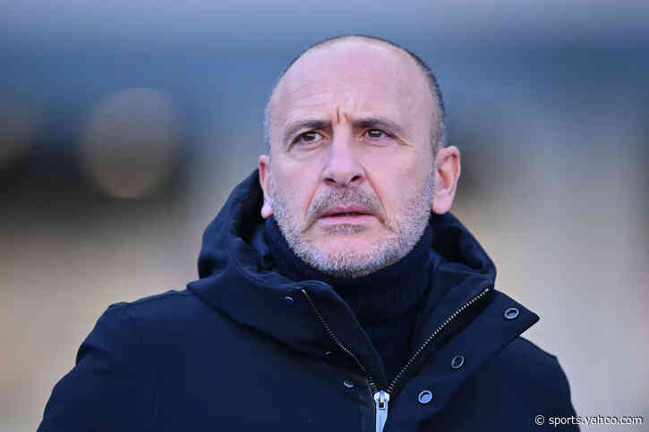 Inter ultras display messages for Facchetti and Ausilio during Napoli game