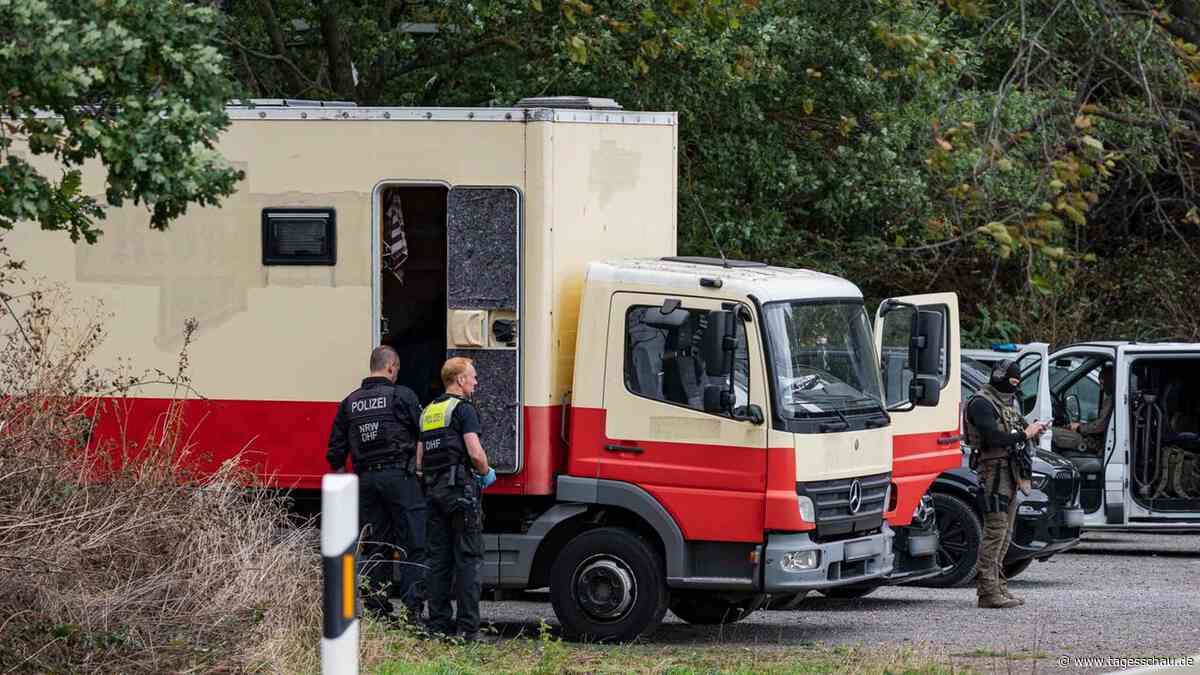 Öffentliche Fahndung der Polizei: Sabotage-Verdächtiger weiter flüchtig