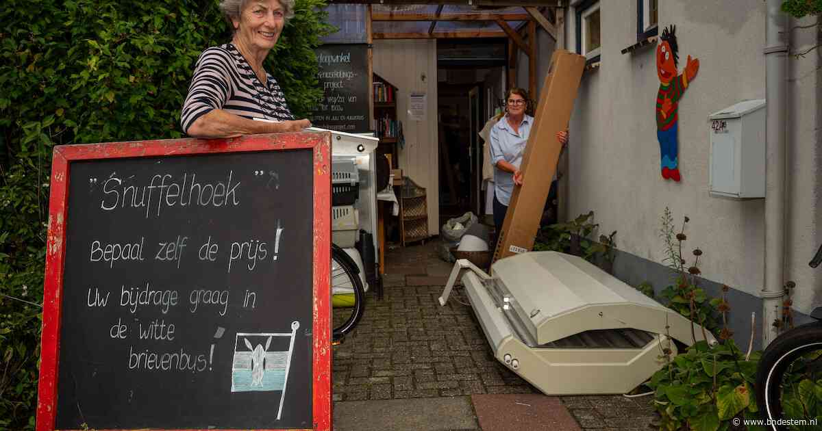 ‘Wat moeten wij met een zonnebank?’ Kringloopwinkeltje is klaar met gedumpte spullen