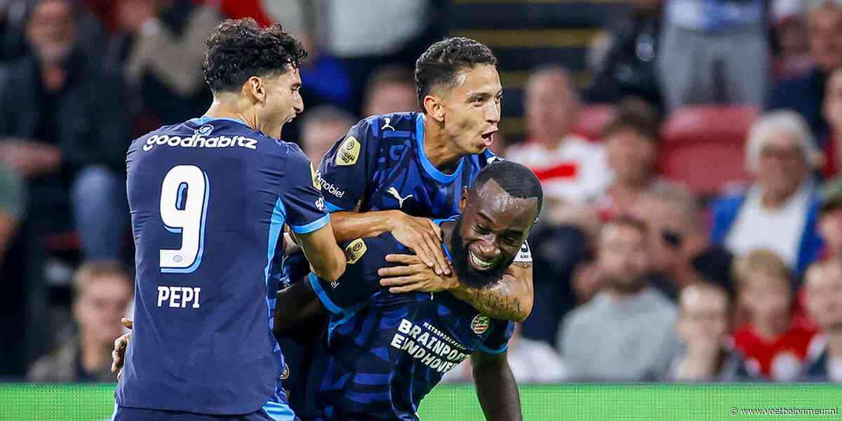 Bruggink geniet van 'fenomenale' treffer bij Ajax - PSV: 'Echt schitterend gedaan'
