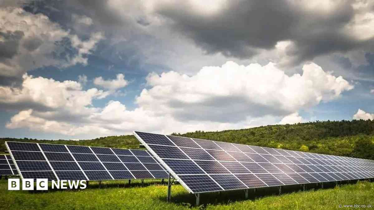 Decision on 2,400-acre solar farm postponed again