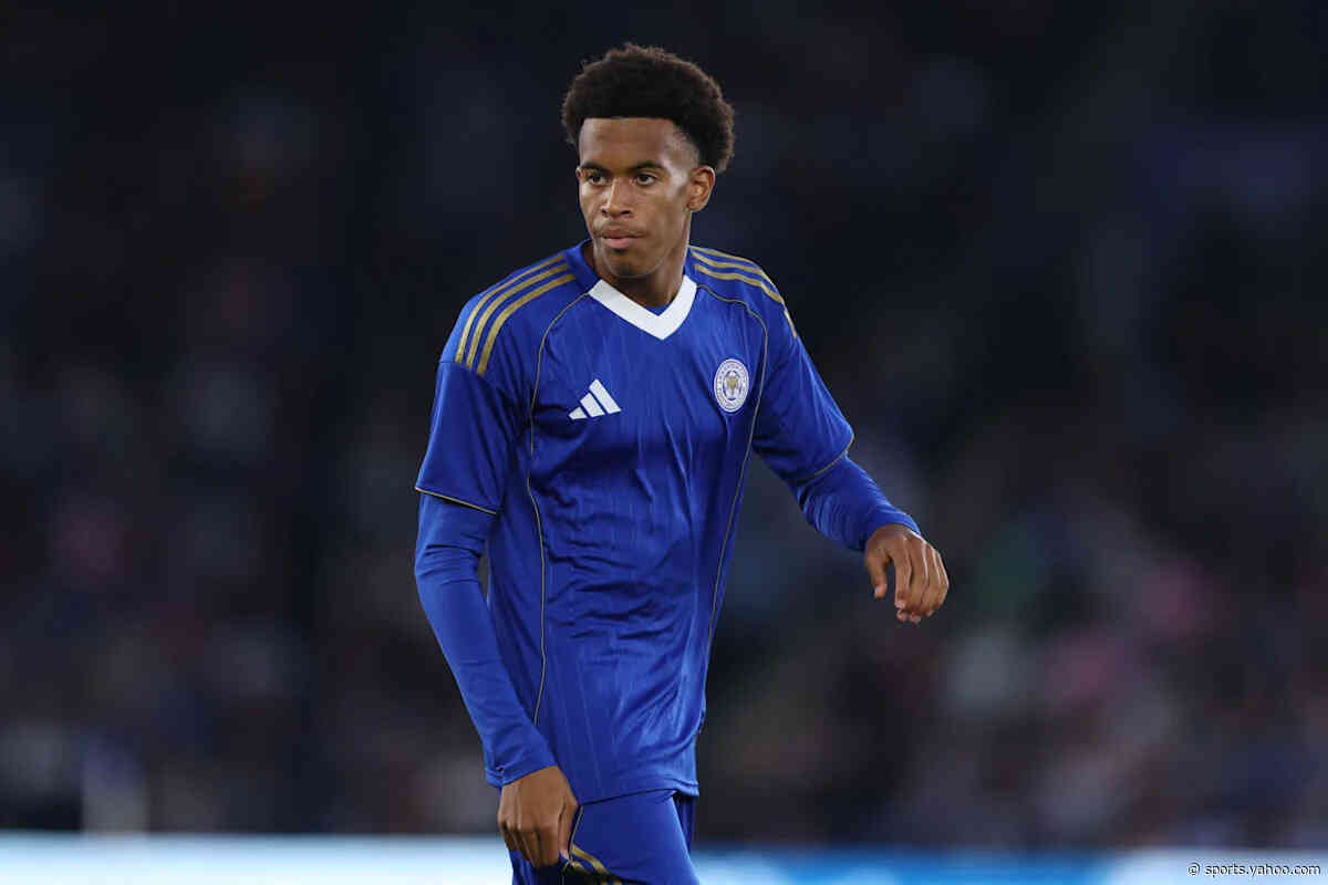 Manchester United Are Still Keen On Signing This League One Midfielder: One For The Future?
