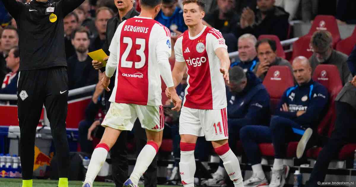 LIVE eredivisie | Ajax met ingevallen debutanten op zoek naar gelijkmaker in intense topper tegen PSV
