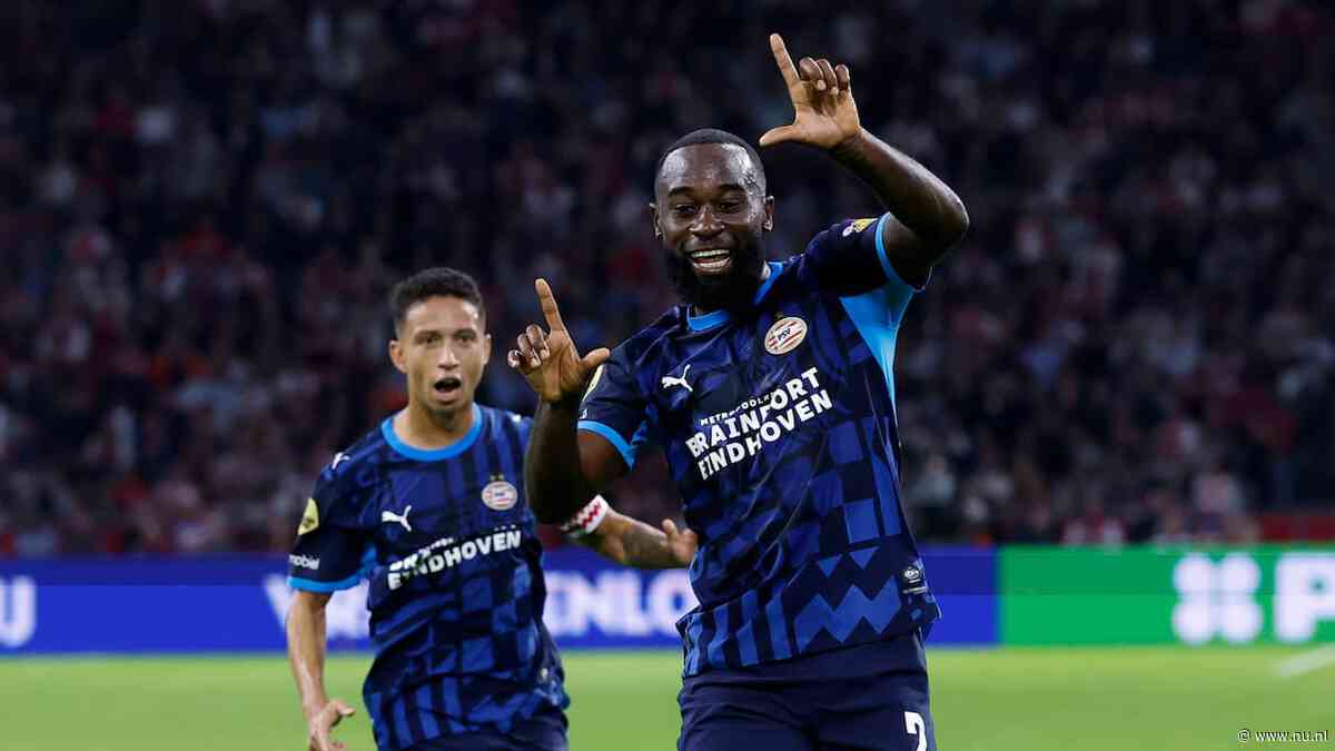 PSV verslaat Ajax in enerverende en verhitte topper na doelpunt Geertruida