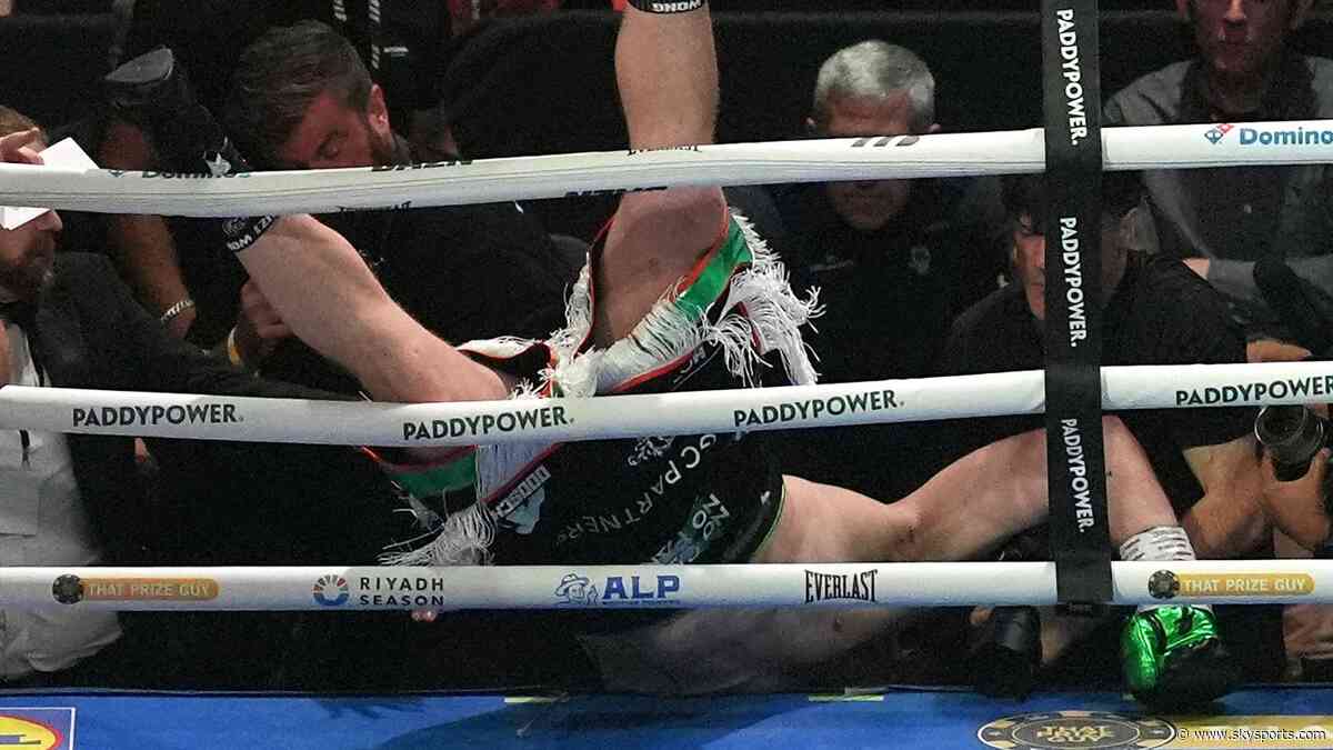 Allen fight ends in bizarre fashion as Carty falls through ropes in round one