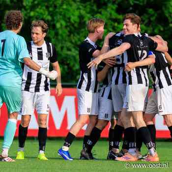 TVC'28 nieuwe koploper in Vierde Divisie, NEO en HSC'21 winnen voor het eerst