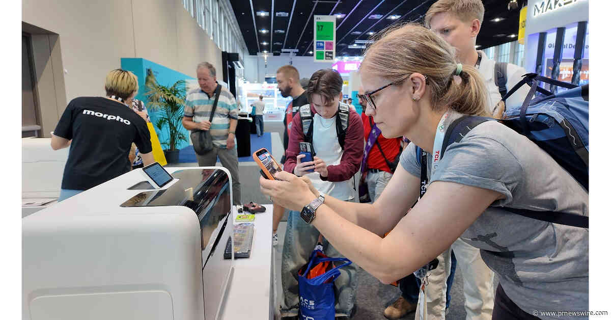 Morpho UV Printer Unveiled at IFA with Hands-On Live Creation