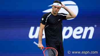 Fritz squanders 2-set lead, ousted from US Open