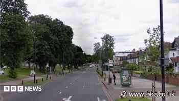 Murder inquiry after man dies in south London home