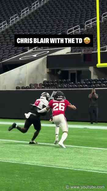Chris Blair gets in the end zone for the TOUCHDOWN ‼️ #atlanta #nfl #atlantafalcons