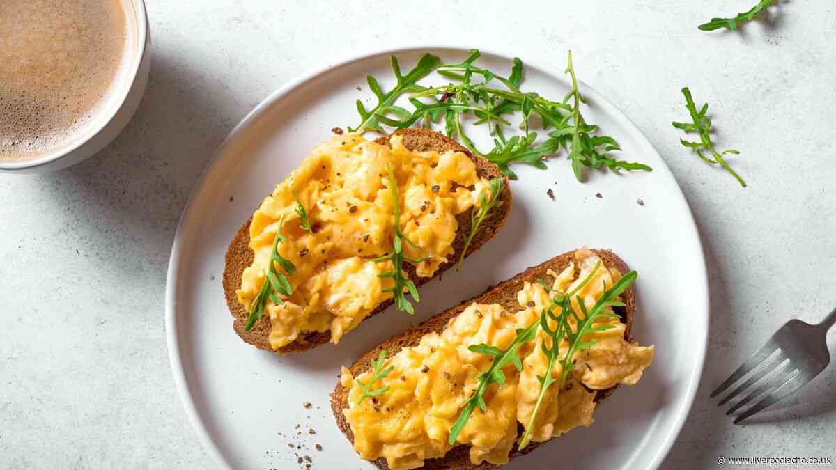 Scrambled eggs will be creamier and more delicious with simple extra ingredient