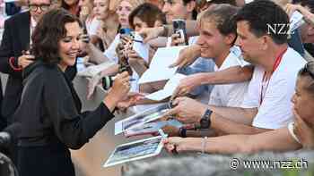 Maggie Gyllenhaal: Mit Galgenhumor gegen den Frauenmangel an den Filmfestspielen in Venedig