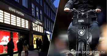 Fatbike-criminelen beroven 10 toeristen in luxe Amsterdamse winkelstraat en maken 36.000 euro buit