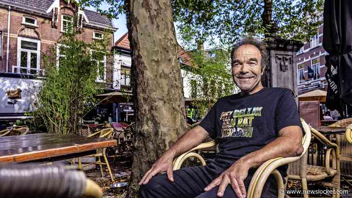 Tie Schellekens en Kees van Hooijdonk schreven boek over het leven van NAC-icoon en ’bondscoach’ Rat Verlegh: ’Hij was de eerste voetbalinfluencer van Nederland’