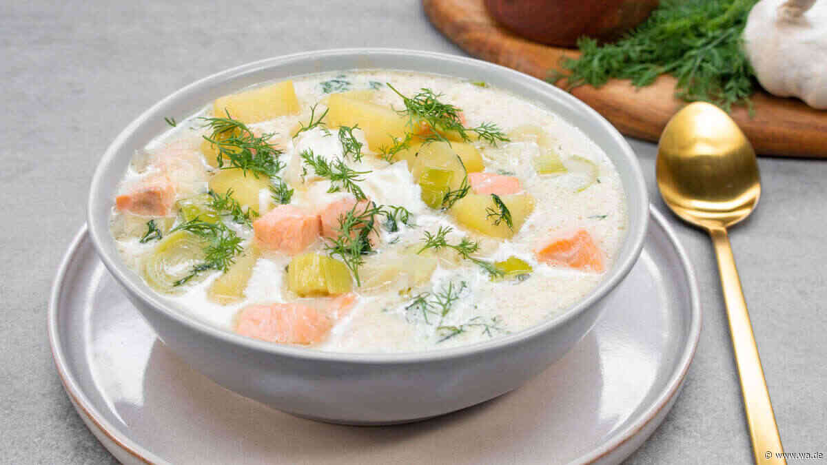 Schwedische Sommersuppe – Lachs, Lauch und Dill in einer erfrischenden Suppe vereint