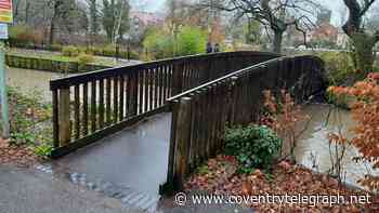Apology over closure of busy footbridge in Nuneaton's biggest park