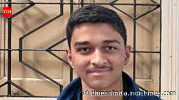16-year-old boy drowns during practice at Kolkata's Sarobar swimming pool
