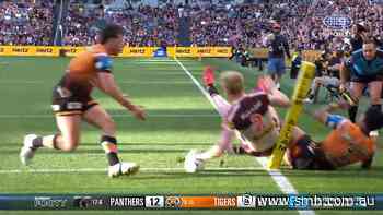 Milky Jenkins scores another freakish try