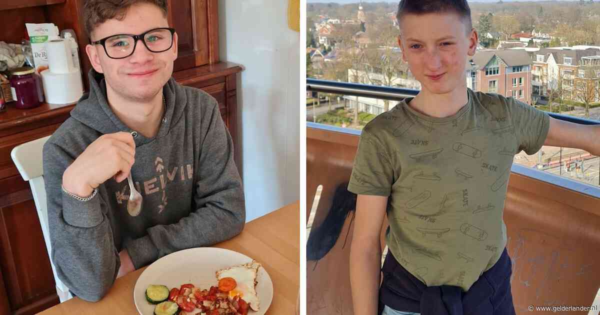 Het verdriet om verdronken Yuriy en Dmitry: ‘Twee broers in één graf. Dat is niet te verwerken’