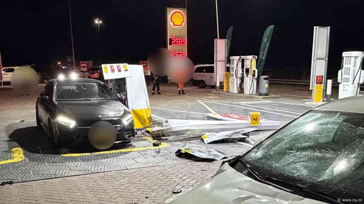 Beschonken bestuurder ramt tankstation in Etten-Leur, man kan net wegspringen
