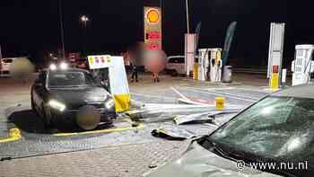 Beschonken bestuurder ramt tankstation in Etten-Leur, man kan net wegspringen