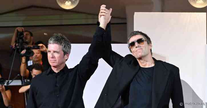 Noel Gallagher wipes away tears during Oasis’ emotional 8-minute standing ovation