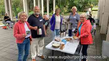 „Sollte es auf jedem Friedhof geben“: So kommt das Sommercafé in der Säulenhalle an
