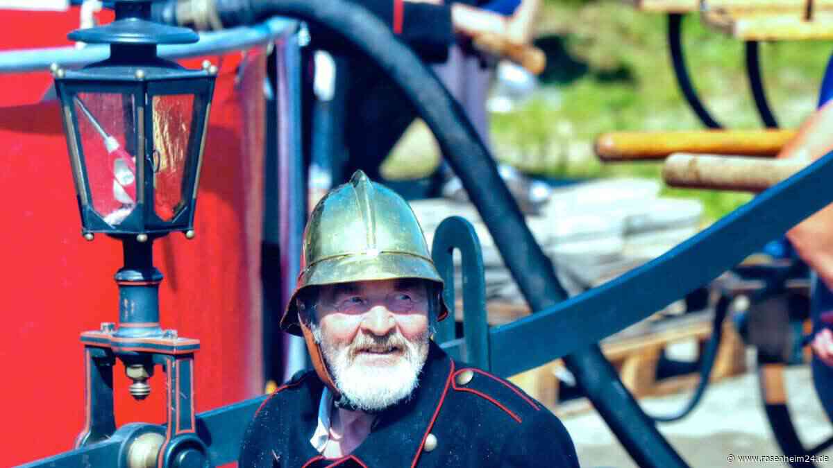 „Er war ein Urgestein“: Schnaitsee trauert um Feuerwehr-Ehrenkommandant Siegfried Hudelist