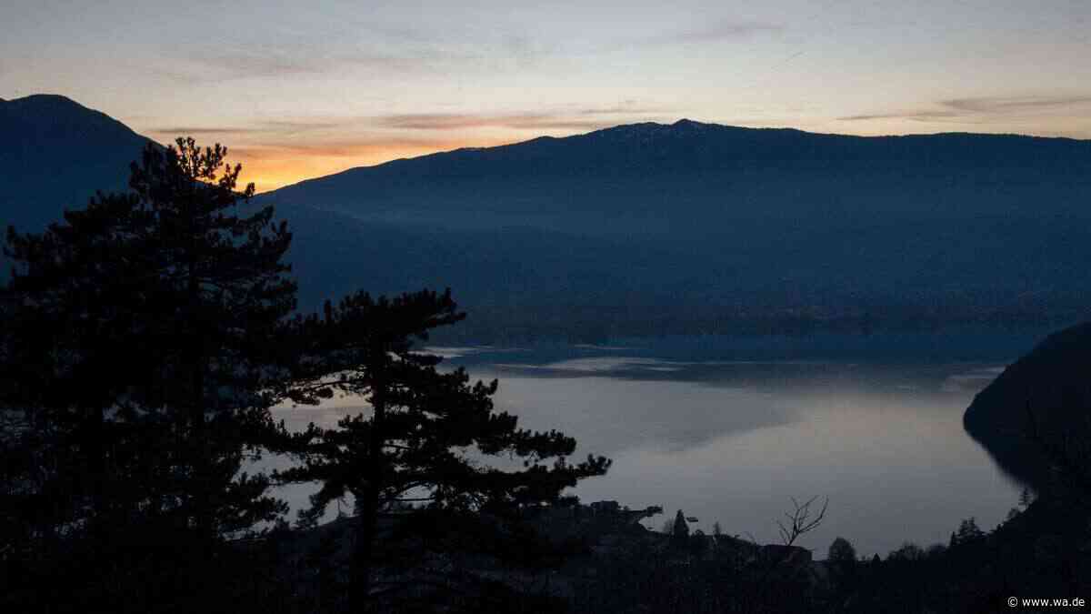 Durchbruch im mysteriösen Alpen-Mord? Urlauber macht vor Campingplatz brisanten Fund im See