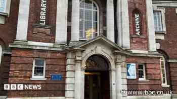 £600,000 cuts to libraries dropped after review