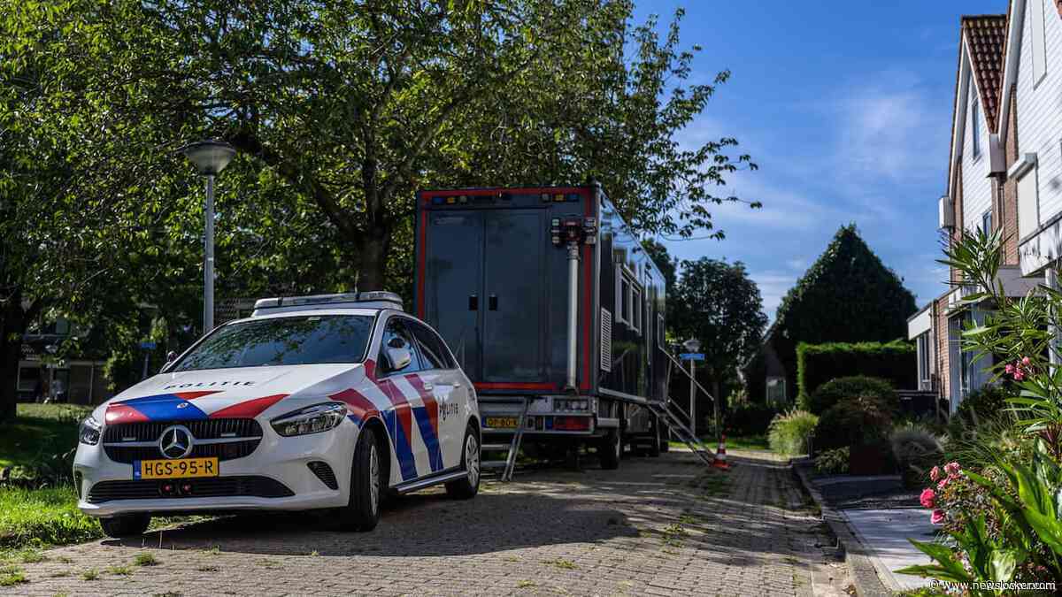 Vrouw (65) dood gevonden in Middenbeemster, man (29) aangehouden