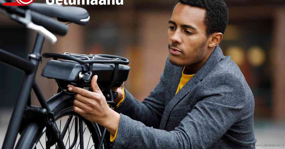 René zette iets te veel kracht en daardoor had hij 487 euro schade aan zijn spiksplinternieuwe e-bike