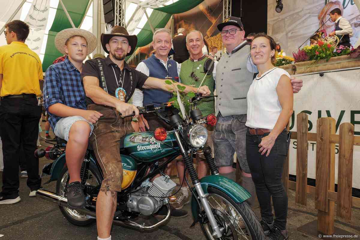 Sternquell-Wiesn: Simson-Gewinnerin im Urlaub – da durfte der Sohn ran